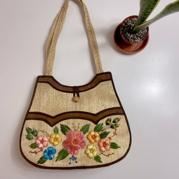 60s-70s Vintage Boho Straw Woven Handbag 3DFloral Embroidery Raffia Shoulder bag - Picture 3 of 16